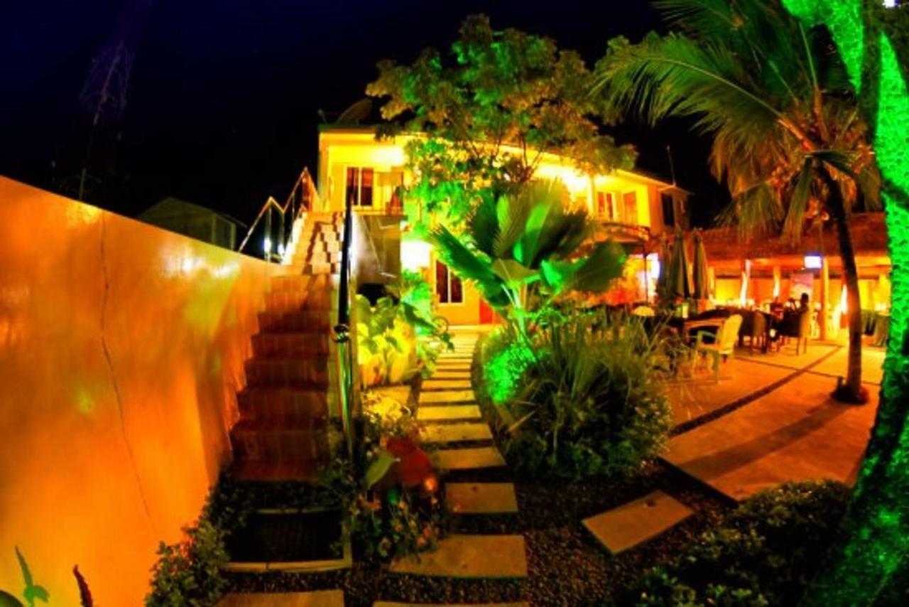 Отель Santa Rosa Maldives Тулусду Экстерьер фото